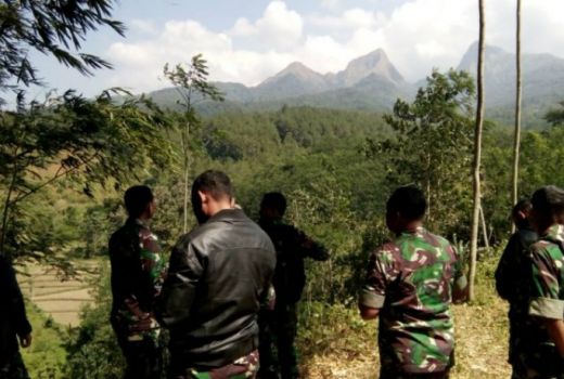 SAR Nyerah, Kodim 0822 - Polres Cari Pendaki Hilang di Bondowoso - GenPI.co