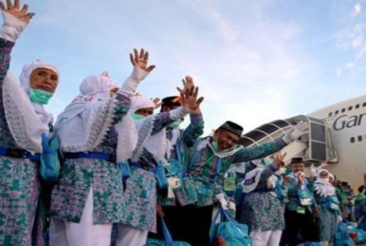 Jemaah Haji Kloter Pertama Mulai Berangkat 6 Juli 2019 - GenPI.co
