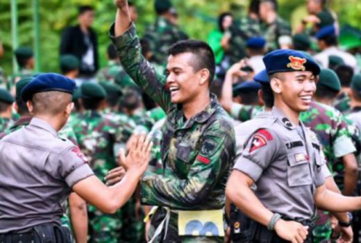 Tak Lelah Jaga Keutuhan NKRI, Sri Mulyani Agendakan Gaji TNI Naik - GenPI.co