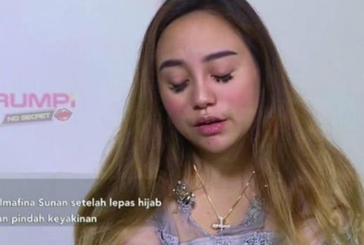 Fakta Pindah Agama, Salmafina Sunan : Aku Minta Maaf, Ayah - GenPI.co