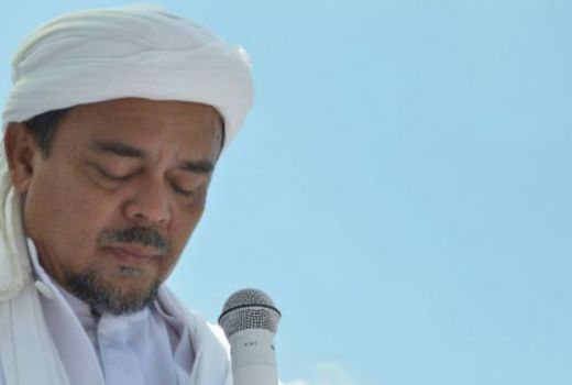 Tak Pulang-Pulang ke Tanah Air, Habib Rizieq Kehabisan Ongkos? - GenPI.co