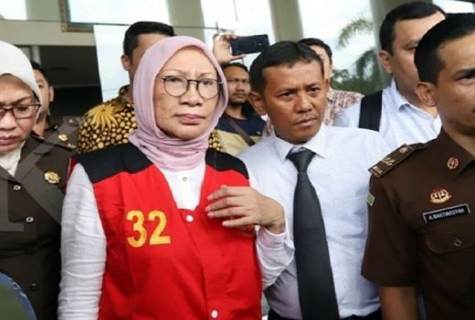 Ratu Hoax Ratna Sarumpaet Divonis 2 Tahun Penjara - GenPI.co