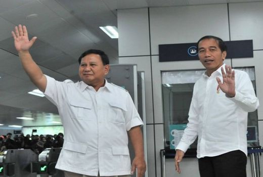 Bertemu dengan Jokowi, PA 212: Prabowo Tak Beradab Terhadap Ulama - GenPI.co