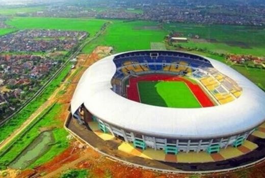 Persib vs Kalteng Putra, Vizcarra Waspadai Counter Attack Lawan - GenPI.co