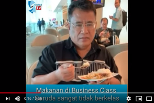 Hotman Sebut Makan Warteg Lebih Enak Daripada Garuda Indonesia - GenPI.co