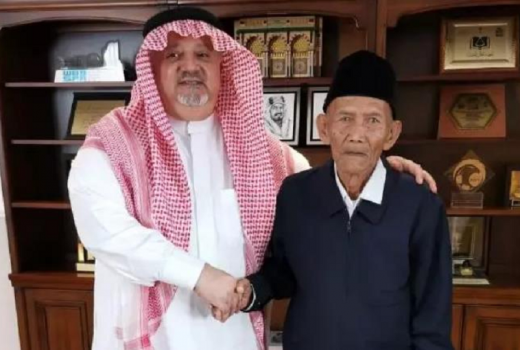 Kakek 94 Tahun Asal Indonesia Diundang Berhaji oleh Raja Salman - GenPI.co
