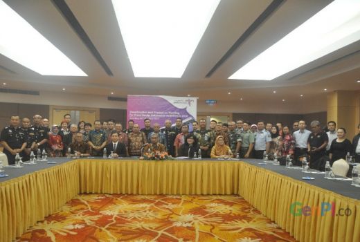 Pintu Perbatasan Dibuka Lebar Saat Kalimantan Crossborder Festival 2019 - GenPI.co