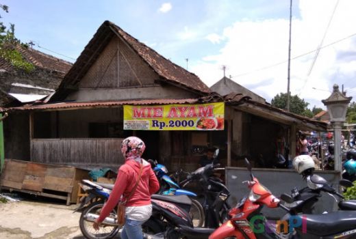 Mie Ayam di Sragen Ini Harganya Sama dengan Biaya Parkir Motor - GenPI.co