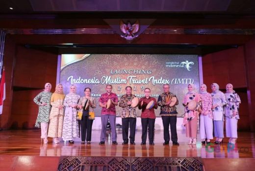 Perkuat Wisata Halal, Kemenpar Luncurkan Indonesia Muslim Travel Index 2019 - GenPI.co