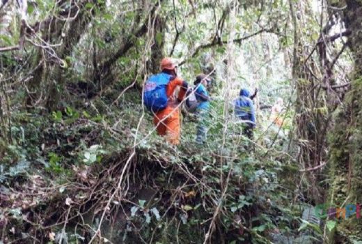 Pendaki yang Tersesat di Gunung Bawakaraeng Belum Ditemukan - GenPI.co