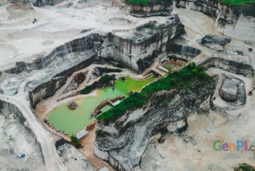 Ini 6 Destinasi Wisata Bekas Tambang yang Keren - GenPI.co