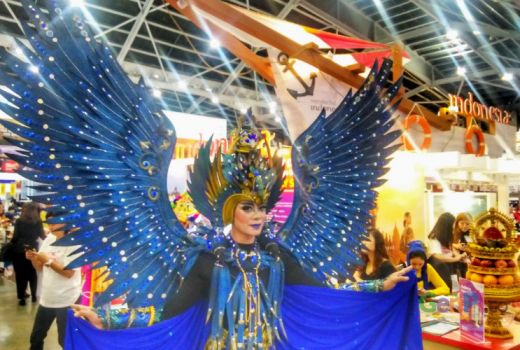 Cenderawasih Biru Percantik Indonesia di NATAS 2019 - GenPI.co