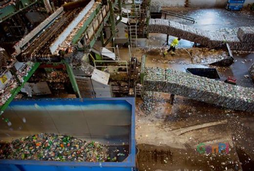 Intip Cara Unik Berbagai Negara Kelola Sampah Plastik - GenPI.co