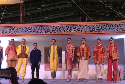Songket Semakin Dilirik Oleh Industri Mode - GenPI.co
