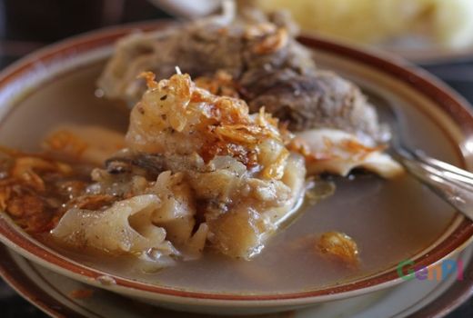 Kaledo, Olahan Kaki Sapi Rasa Asam Pedas Khas Donggala - GenPI.co