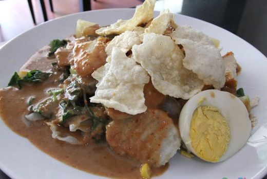 Ada Sajian Gado-gado dan Soto Betawi di Vancouver, Kanada - GenPI.co