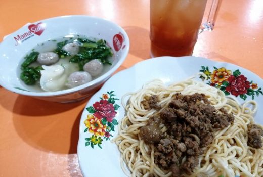 Sari Mulia, Mie Ayam Legendaris Palembang - GenPI.co