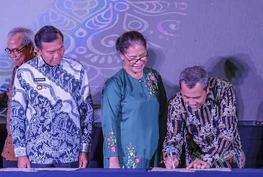 Riau Teken MoU Pariwisata Halal - GenPI.co