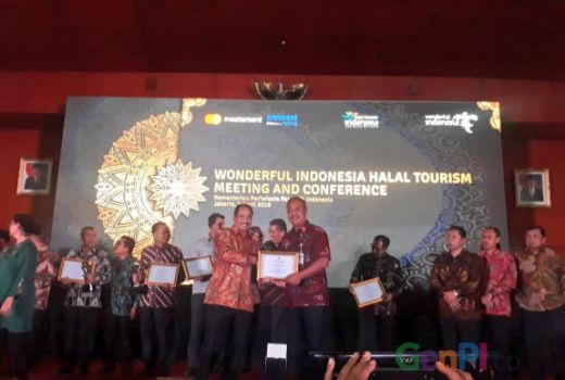 Raih Penghargaan Destinasi wisata Halal, Ini Pesan Gubernur Jateng - GenPI.co