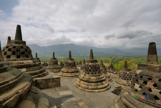 Raih Penghargaan Pariwisata Halal, Jateng Diminta Tingkatkan Keramahtamahan - GenPI.co