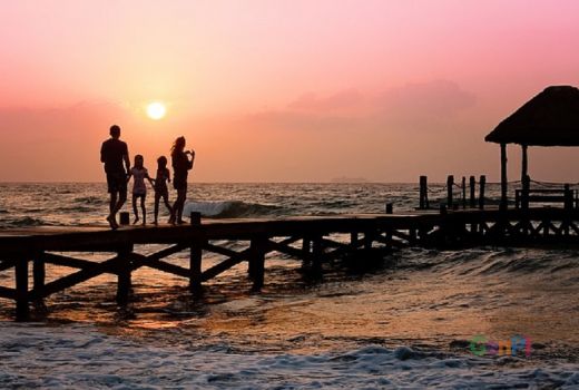 Lima Kiat Staycation yang Asyik untuk Agenda Liburan Keluarga - GenPI.co