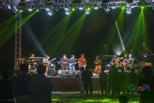 Kolaborasi Jazz Melayu Penutup Riau Festival 2019 - GenPI.co