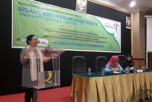 Biro Perjalanan Wisata Gorontalo Ikuti Uji Kompetensi Pariwisata - GenPI.co