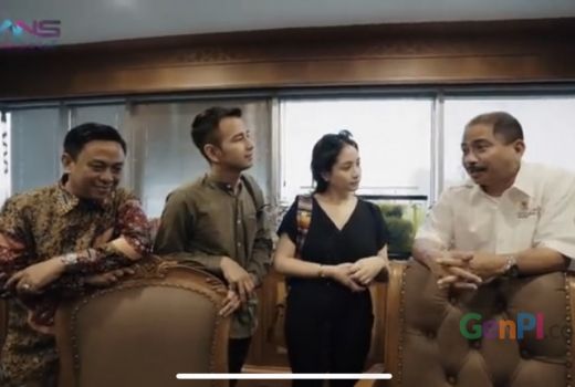 Saat Ngevlog Bareng Raffi Dan Nagita, Menpar Sebut GenPI.co Wadah Destinasi Digital - GenPI.co