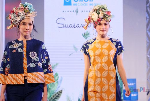 Padukan Motif, Jadi Model Baju Batik 2019 Yang Trendy - GenPI.co