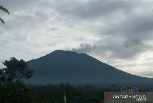 Erupsi Gunung Agung, Aktivitas Bandara Ngurah Rai Bali Normal - GenPI.co