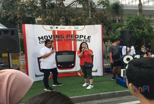 Hari Kartini, LRT Jakarta Sosialisasi ke Masyarakat - GenPI.co