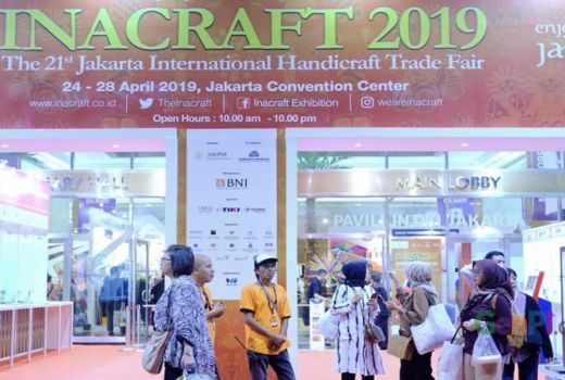 Pengunjung Serbu Kerajinan Babel dan Bali di Inacraft 2019 - GenPI.co