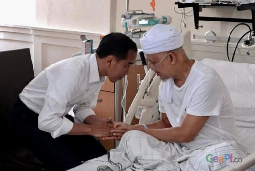 Bela Sungkawa Presiden Jokowi Atas Wafatnya Ustadz Arifin Ilham - GenPI.co