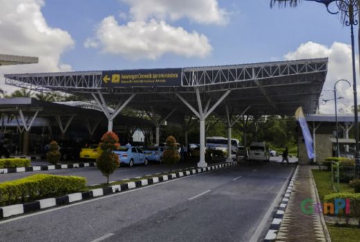 Libur Lebaran Usai, Bandara SSK II Pekanbaru Lengang - GenPI.co