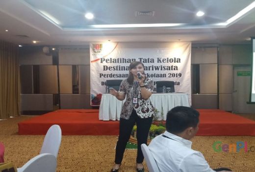 Disbudpar Kota Semarag Latih Pelaku Wisata Perdesaan & Perkotaan - GenPI.co