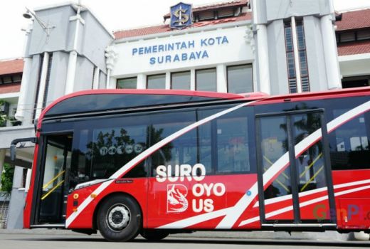 Cuma di Surabaya, Naik Bus Bayarnya Pakai Botol Bekas - GenPI.co
