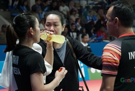 Ruselli Hartawan Ditekuk Ratchanok 2 Set - GenPI.co