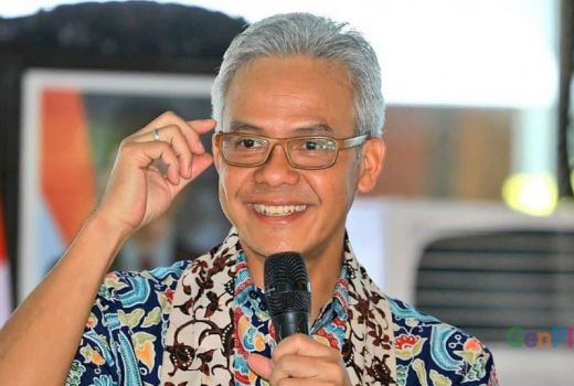 Selain Suka Dukun, Ganjar Pranowo Juga Hobi Lap Motor Tua - GenPI.co