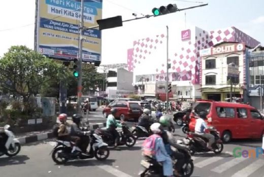 Warga Depok, Bersiaplah Mendengar Lagu Walkot di Lampu Merah - GenPI.co