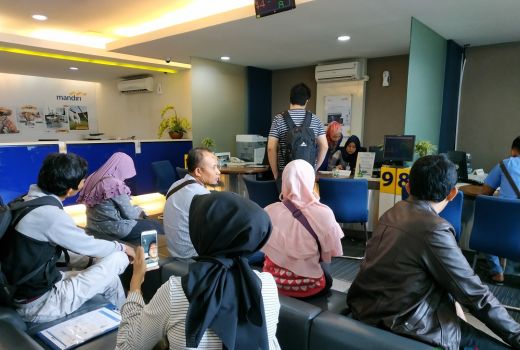 Rekening Nasabah Mandiri Pekanbaru Juga Jadi Nol - GenPI.co