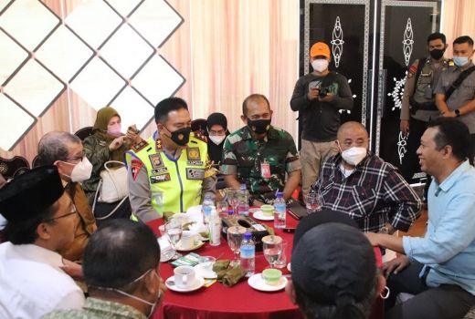 Harga Bawang Merah di Bima Anjlok, Solusi Pemerintah ? - GenPI.co NTB