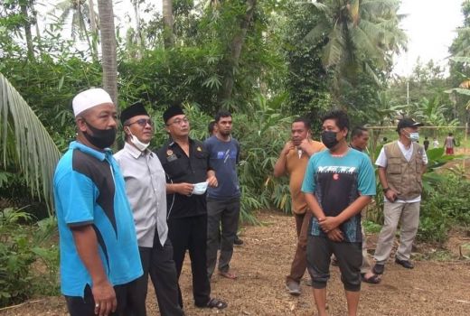 Longsor, Dua Rumah Warga Dopang Hancur - GenPI.co NTB