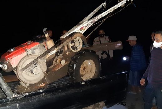 Apes! Curi Traktor di Loteng Pikap Malah Tertinggal - GenPI.co NTB