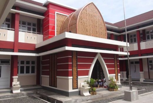 Bupati Lobar Serahkan Gedung Baru untuk Lima Sekolah - GenPI.co NTB