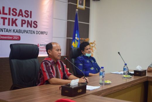 Sekda Dompu Sosialisasikan Kode Etik ASN - GenPI.co NTB