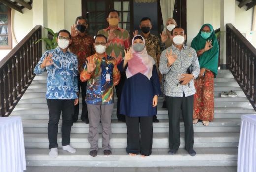 Bu Wagub Dorong Edukasi Lingkungan untuk Siswa - GenPI.co NTB