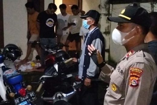 Polisi Razia Kosan di Mataram, Hasilnya Mencengangkan - GenPI.co NTB