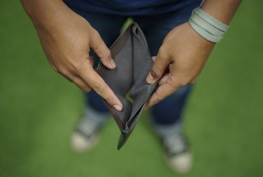 Tips Atur Keuangan Keluarga agar Kebutuhan Cukup - GenPI.co NTB