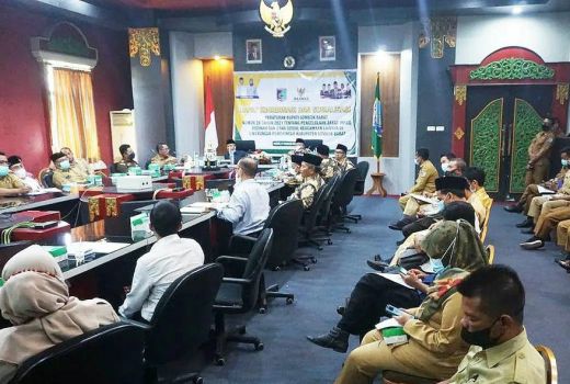 Bupati Fauzan Minta Perolehan Zakat Dimaksimalkan - GenPI.co NTB