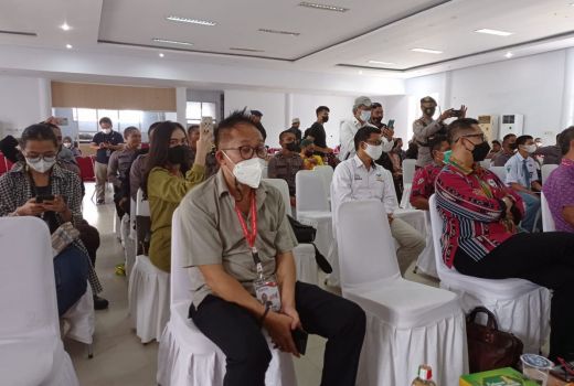 Astaga, Ketua HPN Auri Jaya Kena Hipnotis - GenPI.co NTB